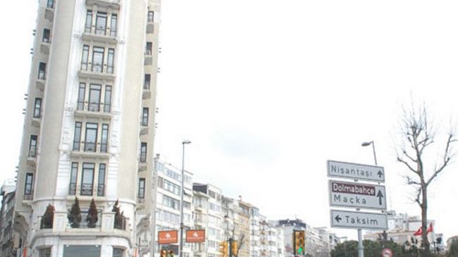 The Y Aparthotel 2*