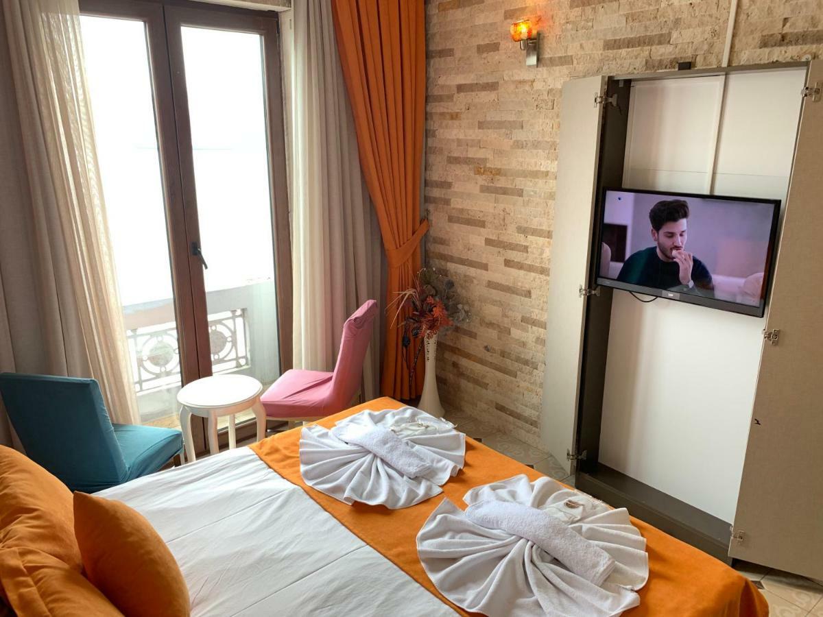 Alright Hotel 2*