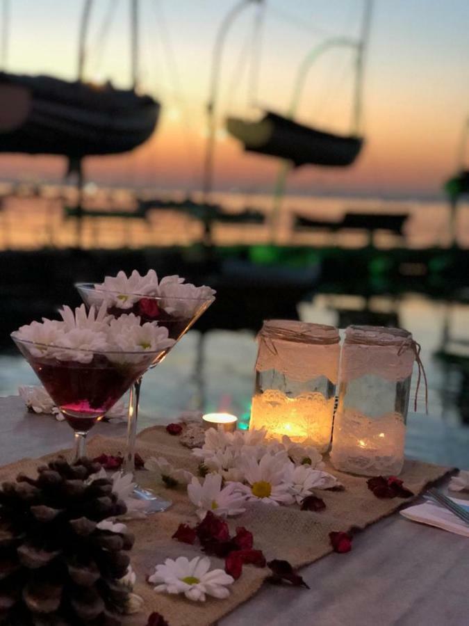 Tuzla Yacht Club Privatunterkunft