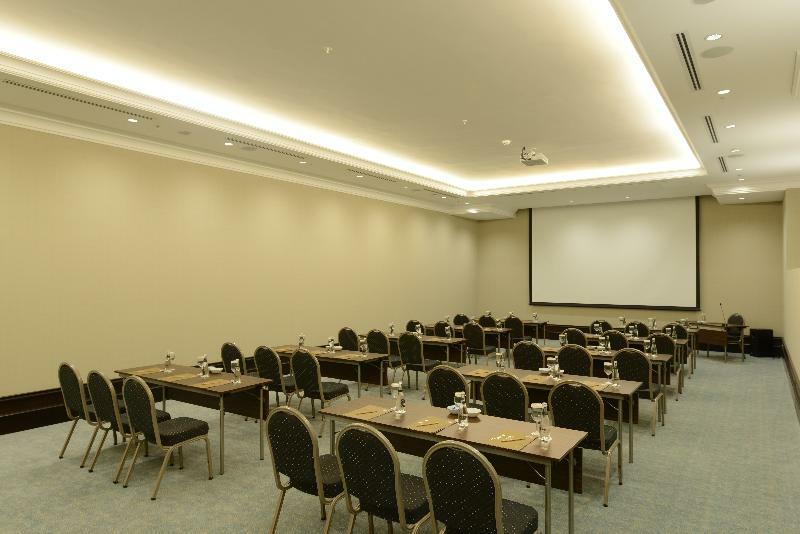 Vialand Palace Hotel 4*