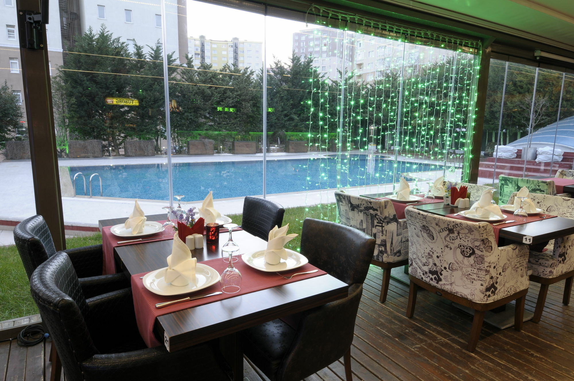 Bahira Hotel *