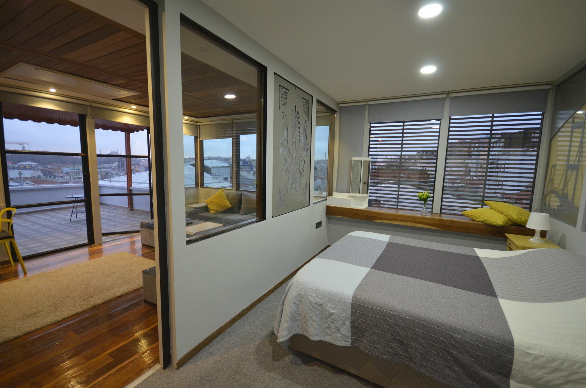 Uenver Galata Aparthotel