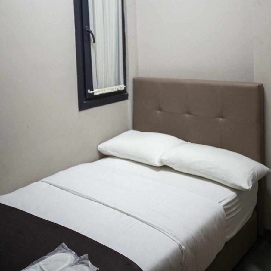 Jurnal Otel
