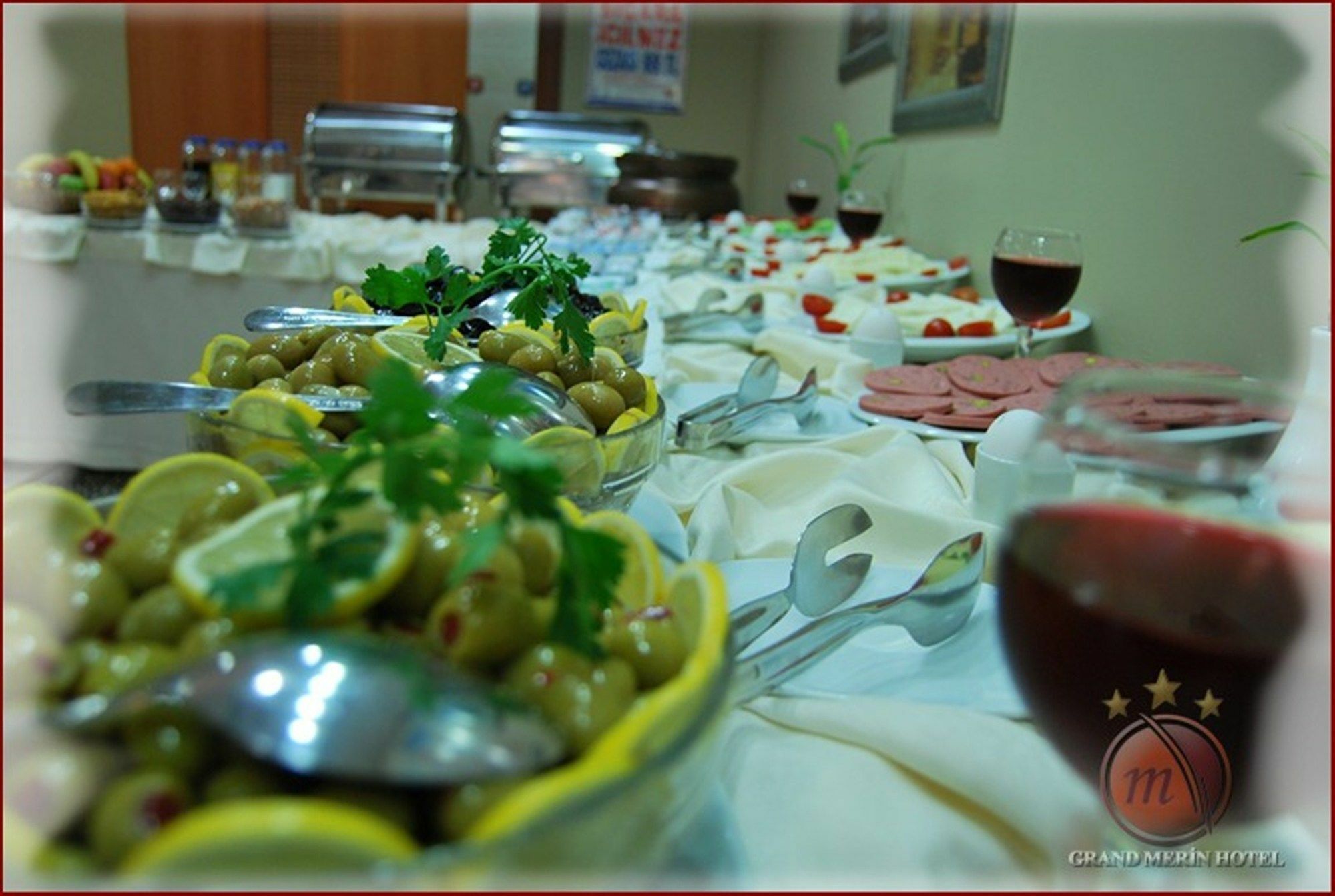 Grand Merin Airport 3*