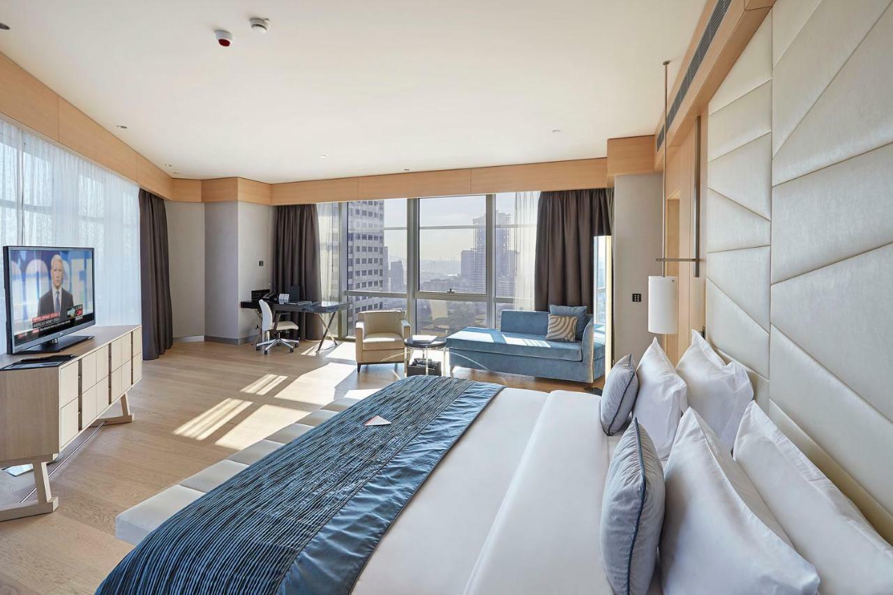 Otel Wyndham Grand Levent & Conference Center 5*