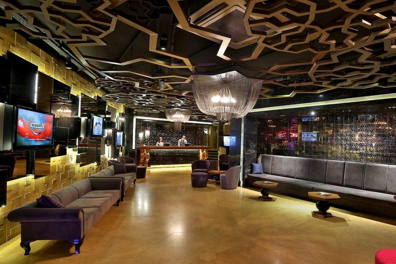 Zurich 4*