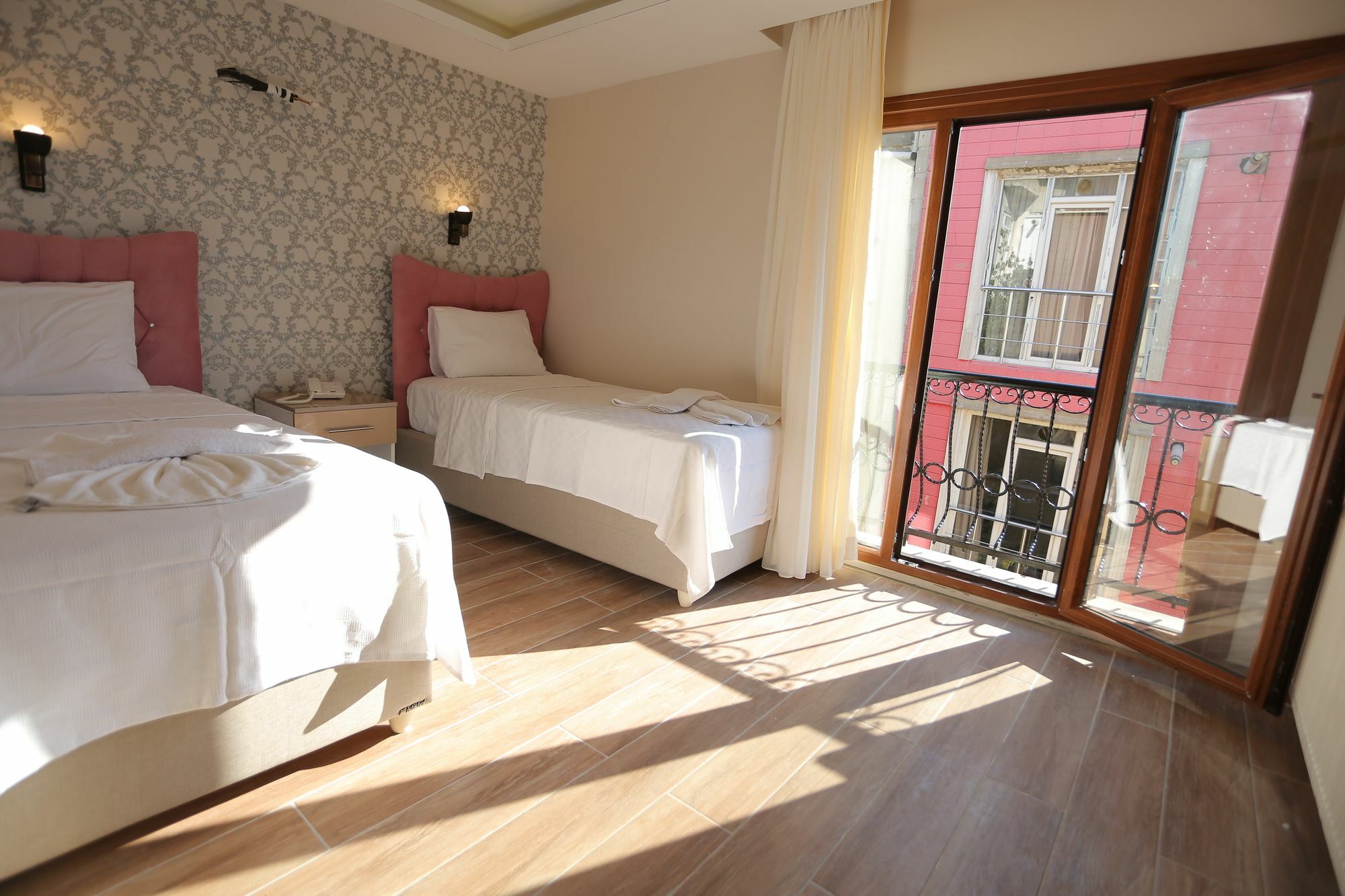 T-square Hotel