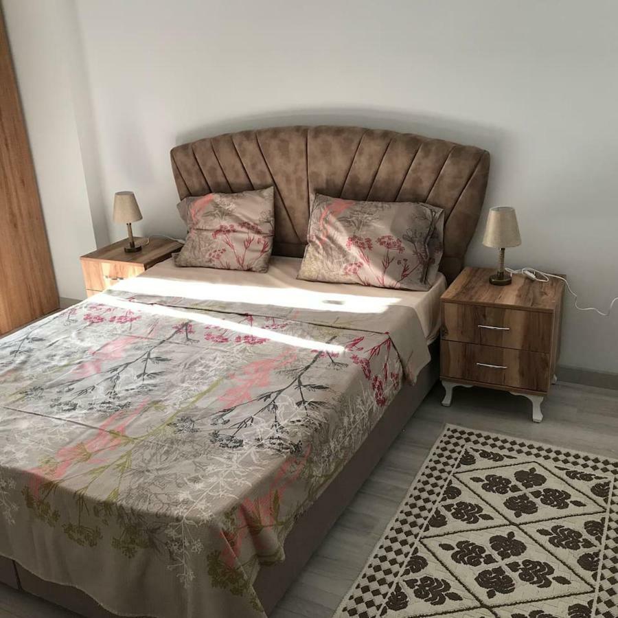 Rahat Apartamento