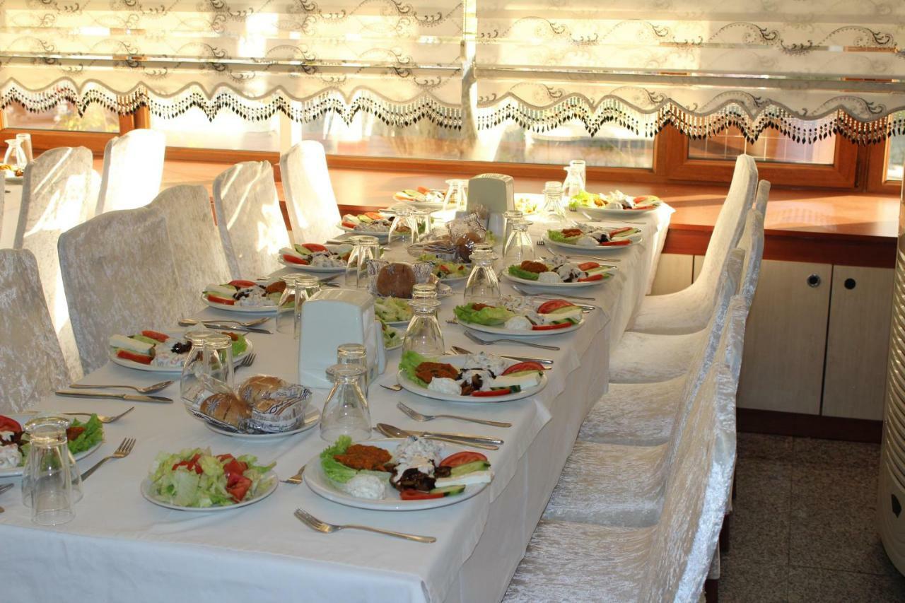 Kaya Hotel