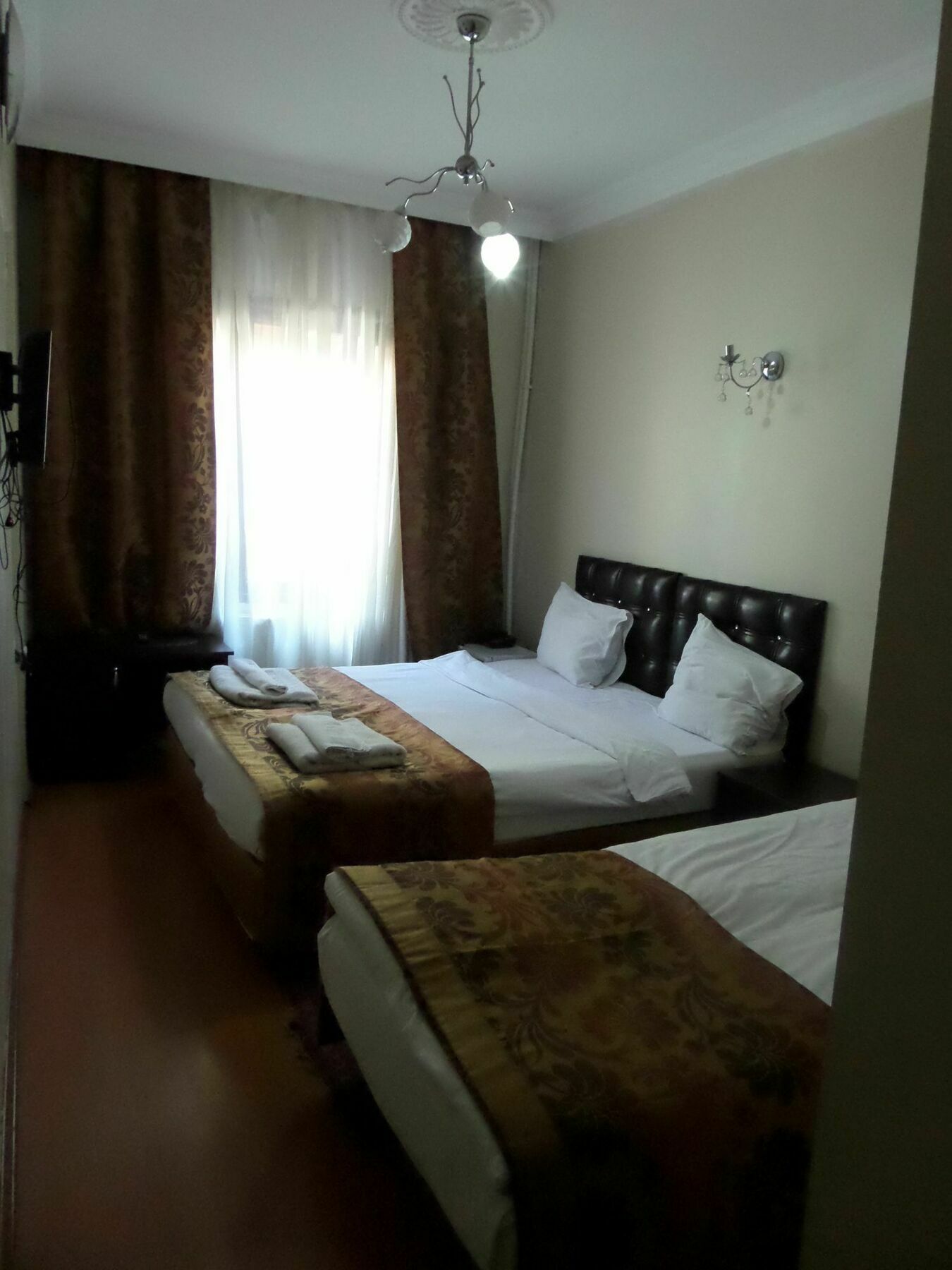 Hotel Ercan 2*