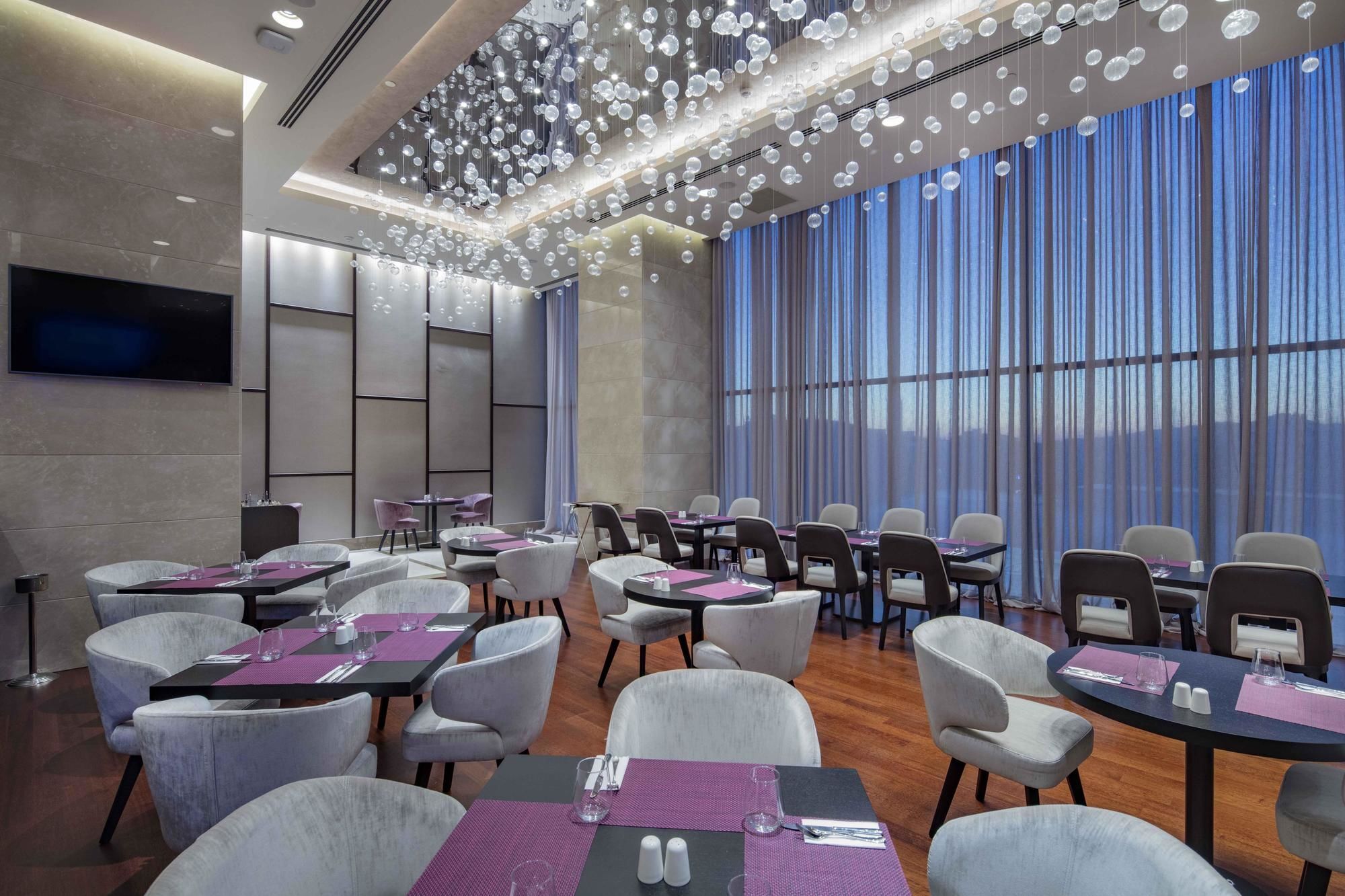 Doubletree By Hilton Umraniye 5* Istanbul