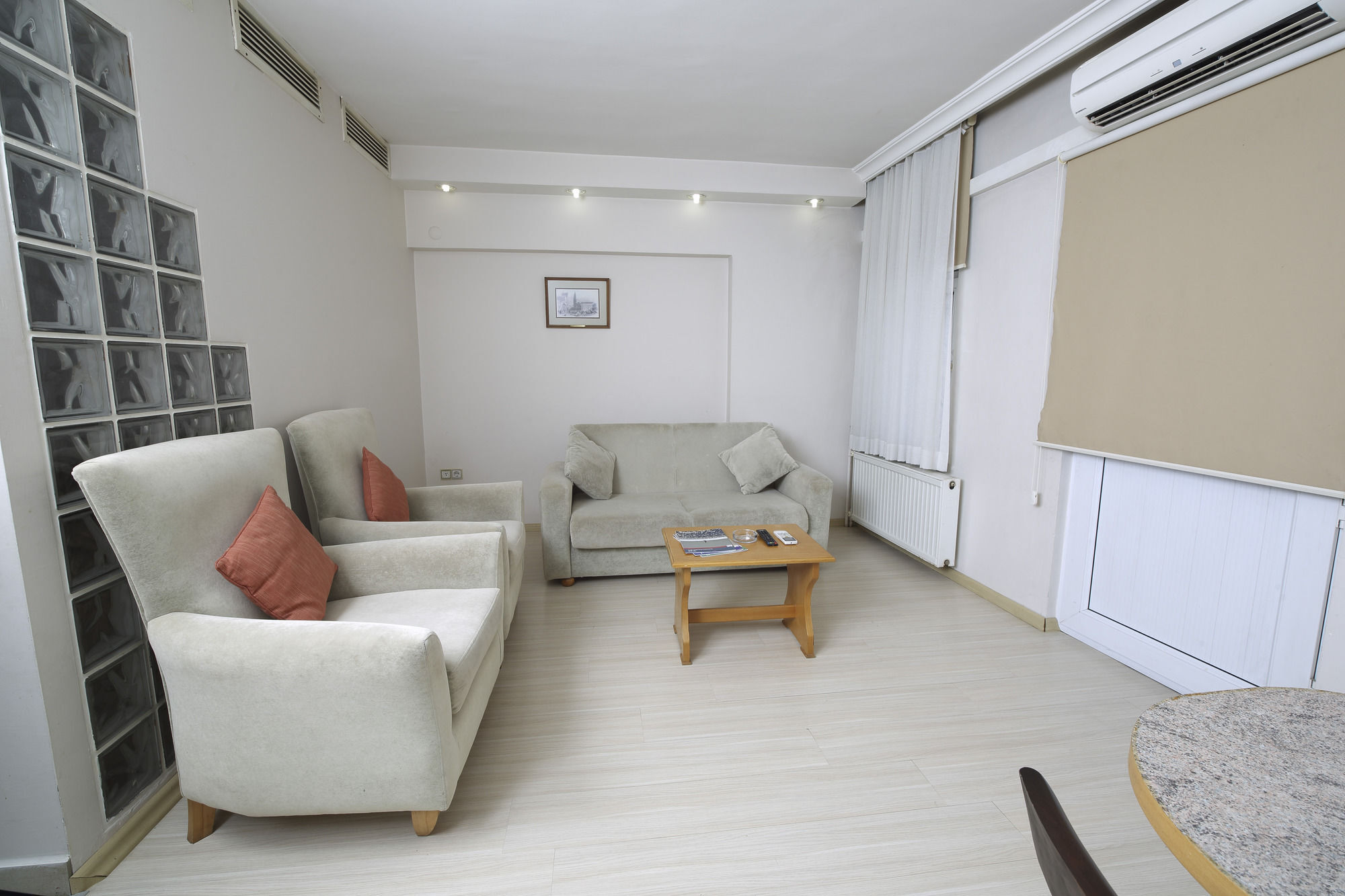Aparthotel Entes