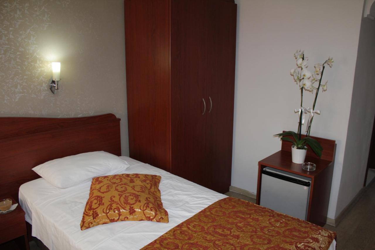 Kaya Hotel 3*