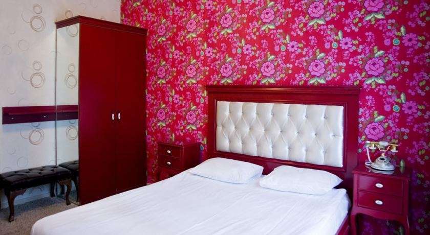 Hotel Blanche & Garden Pool 3*