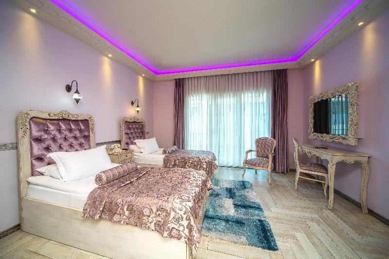 Hotel Elegance Istanbul