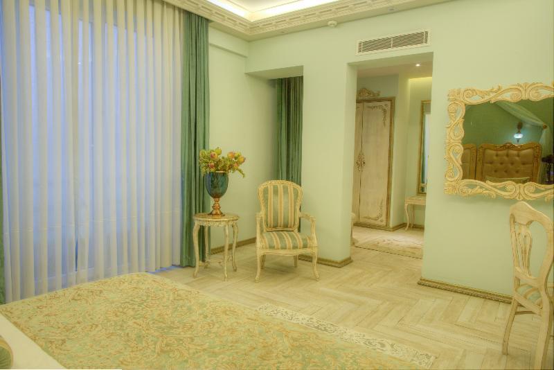 Hotel Elegance Istanbul