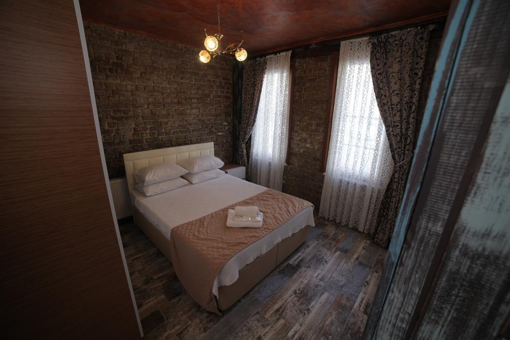 Hotel Rose Bouquets 3*