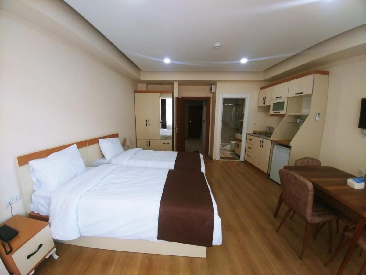 Newaz Hotel