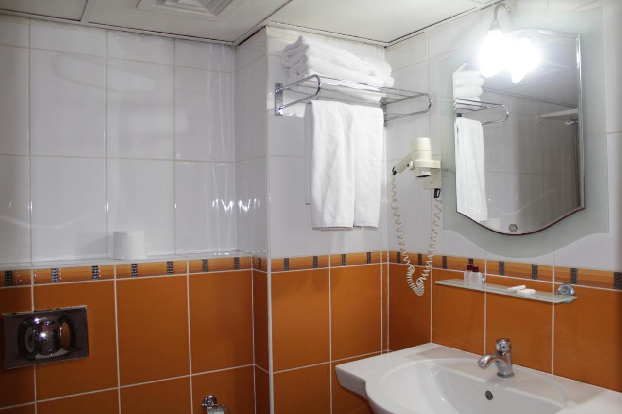 Hotel Kaya 3*