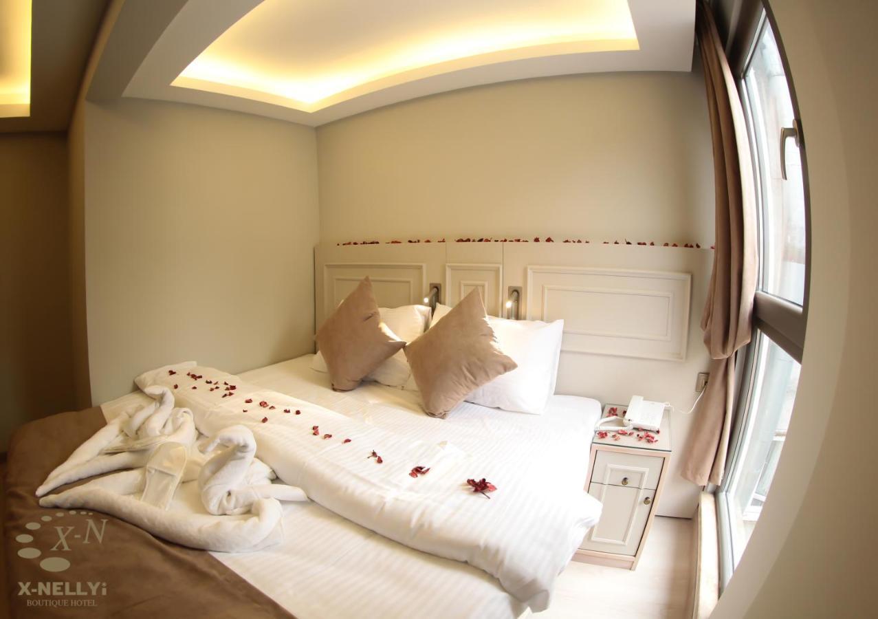 Hotel X-nellyi