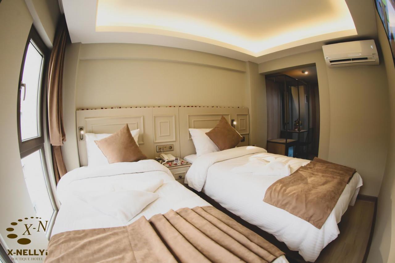 Hotel X-nellyi
