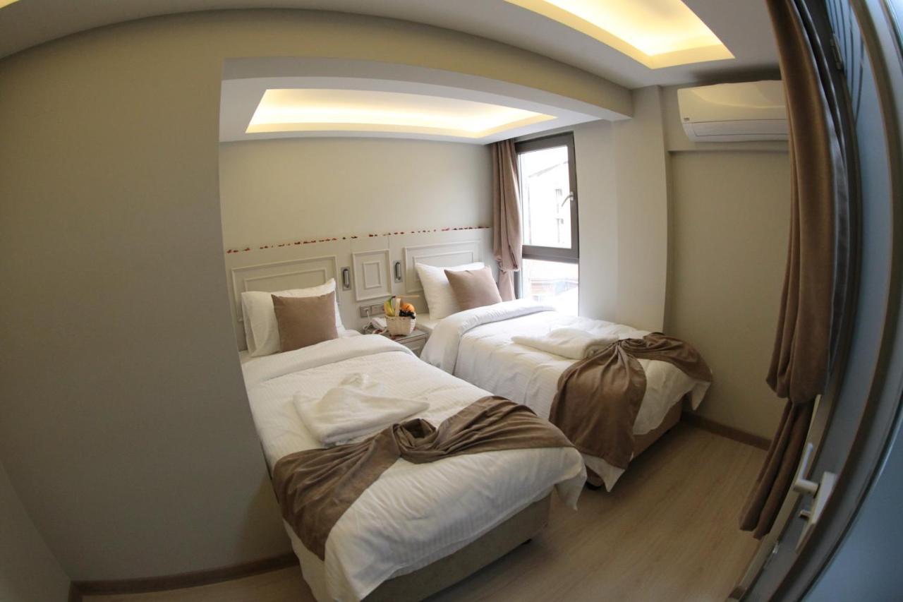 Hotel X-nellyi 2*