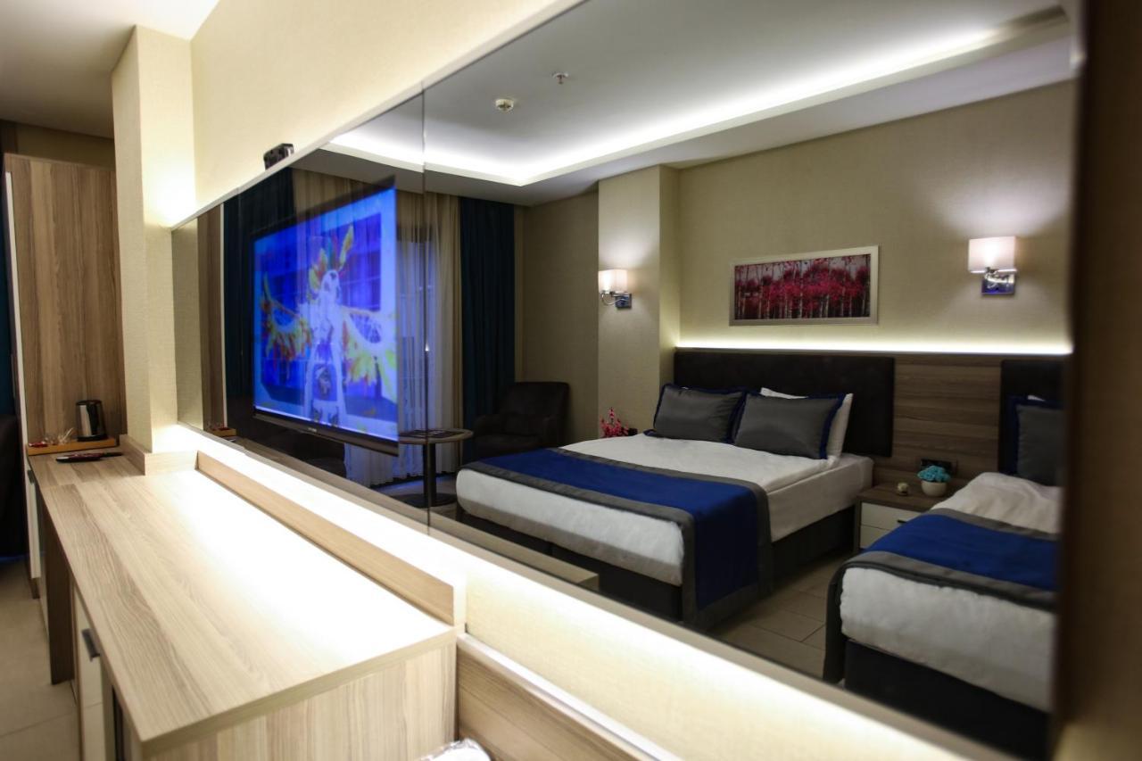 Hotel Random 3*