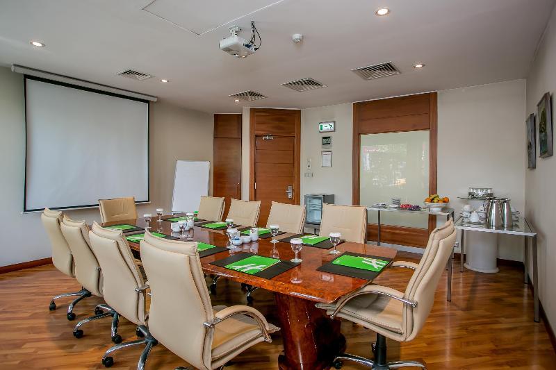 By Ihg Hotel