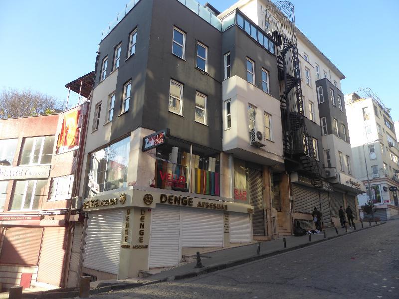 Renzo Istambul