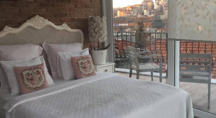 The White Swan Beyoglu Istanbul