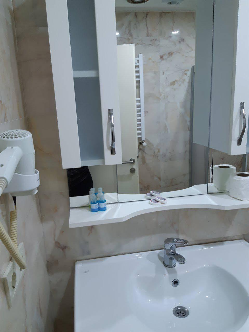 Hotel De Maree 3*