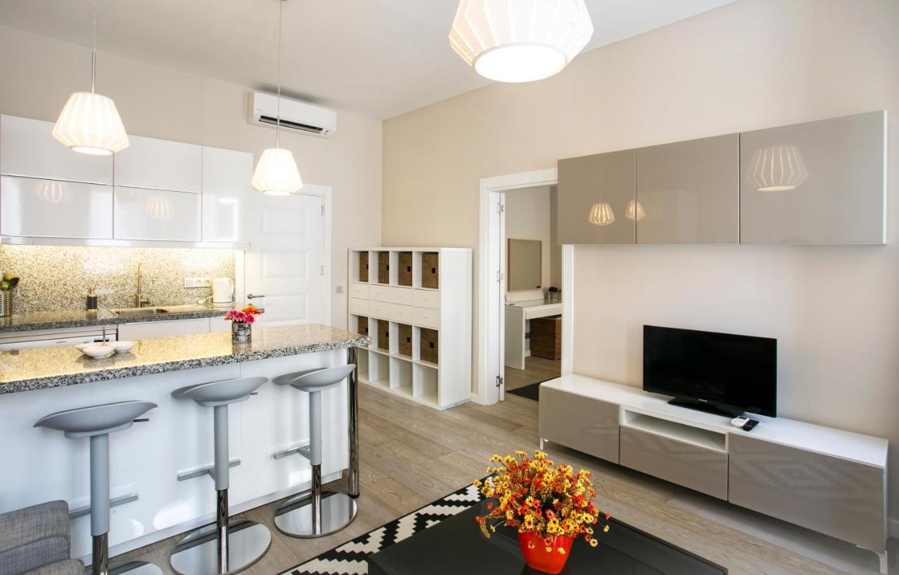 Deniz Apartment *